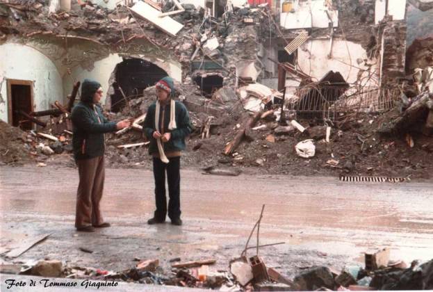 terremoto irpinia montoro 12 | contattolab.it